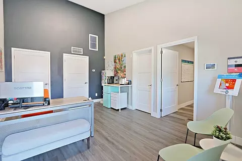 4441 W Bethany Home Rd, Glendale, AZ 85301 photo 19