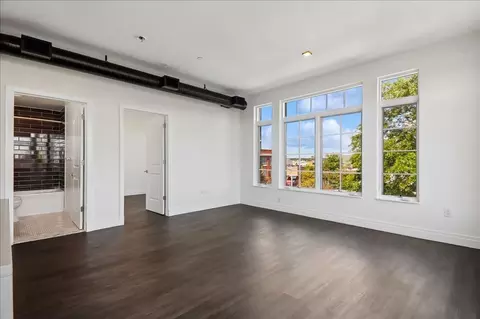 3225 Georgia Ave NW, Washington, DC 20010 photo 12