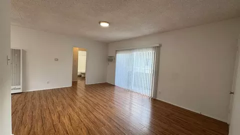 6632 Darby Ave, Los Angeles, CA 91335