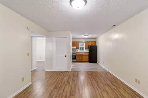 105 Bearwood Dr, Mars Hill, NC 28754