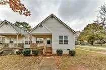 308 Hoskins Mill Ln, Charlotte, NC 28208