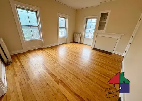223 Pearl St, Burlington, VT 05401