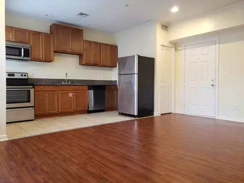 910 NW 13th St, Oklahoma City, OK 73106