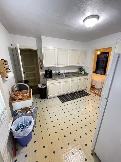 504 N 2nd Ave E, Duluth, MN 55805 photo 3