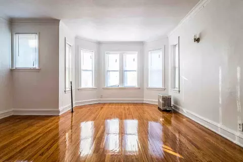 1748 E 71st Pl, Chicago, IL 60649 photo 18