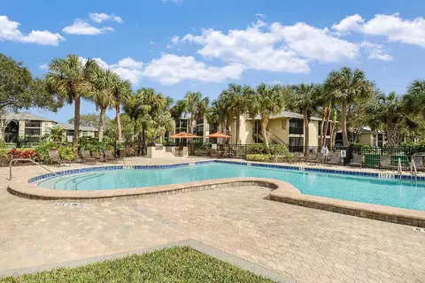201 Plantation Club Dr, Melbourne, FL 32940 photo 10