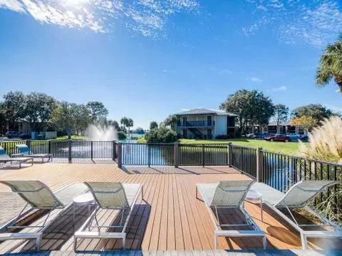201 Plantation Club Dr, Melbourne, FL 32940 photo 8