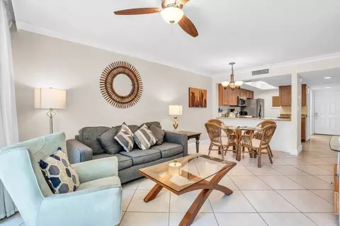 600 Neapolitan Way, Naples, FL 34103