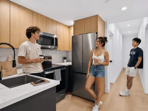 1359 W 35th Pl, Los Angeles, CA 90007