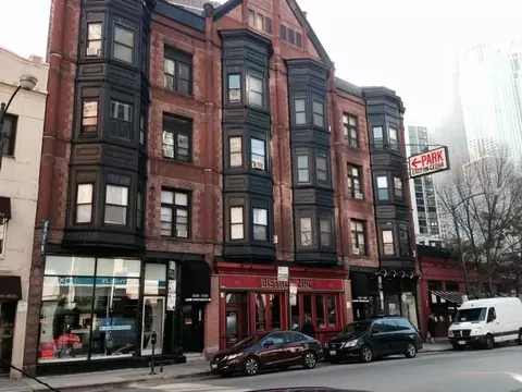 1127 N State St, Chicago, IL 60610