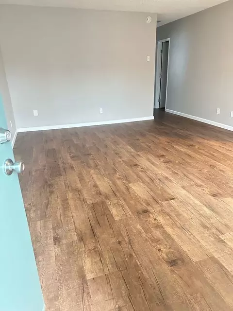8421 Carlisle Dr, San Diego, CA 92114