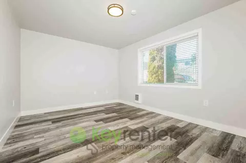 931 N 104th St, Seattle, WA 98133 photo 26