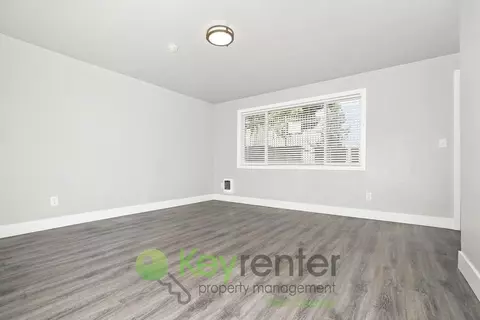 931 N 104th St, Seattle, WA 98133 photo 6