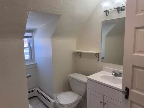 207 Haverford Ave, Narberth, PA 19072
