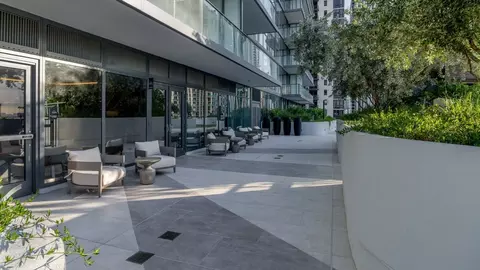 710 NE 1st Ave, Miami, FL 33132 photo 35