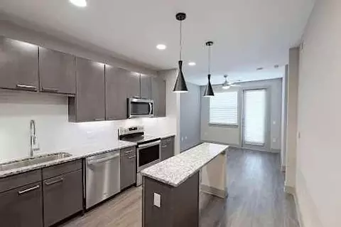 6107 E Riverside Dr, Austin, TX 78741 photo 47
