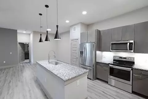 6107 E Riverside Dr, Austin, TX 78741 photo 59