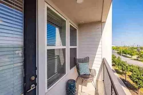 6107 E Riverside Dr, Austin, TX 78741 photo 12