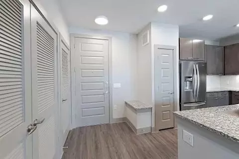6107 E Riverside Dr, Austin, TX 78741 photo 52