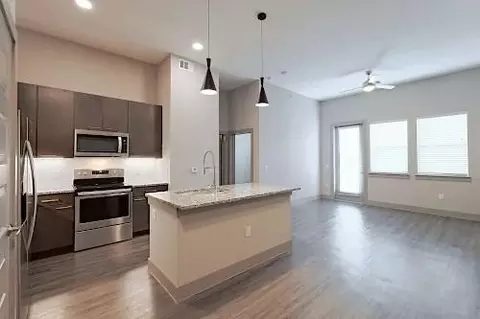 6107 E Riverside Dr, Austin, TX 78741 photo 68