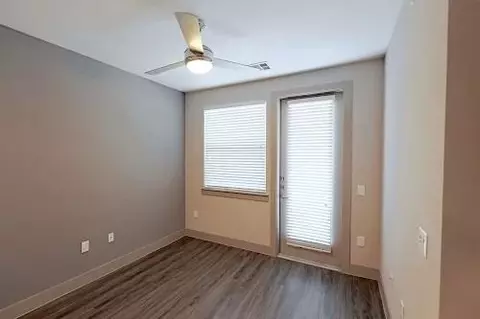 6107 E Riverside Dr, Austin, TX 78741 photo 50