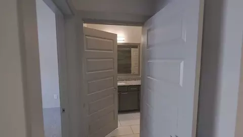 6107 E Riverside Dr, Austin, TX 78741 photo 36