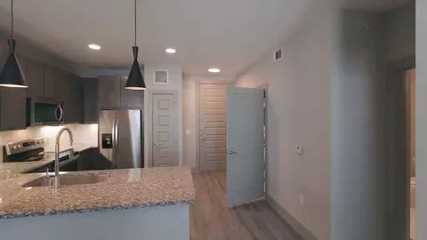 6107 E Riverside Dr, Austin, TX 78741 photo 46
