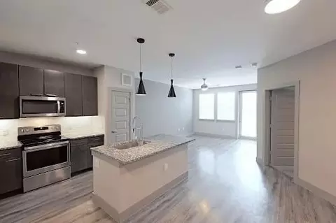 6107 E Riverside Dr, Austin, TX 78741 photo 55