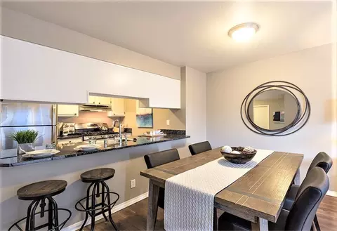 2425 Harbor Ave SW, Seattle, WA 98126 photo 8