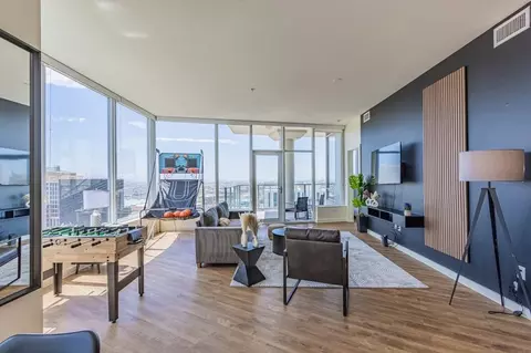 18 W Monroe St, Phoenix, AZ 85003