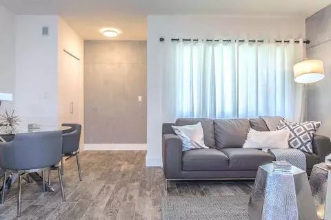 1675 NW 4th Ave, Boca Raton, FL 33432