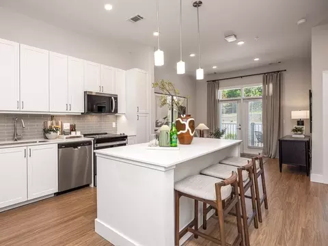 11255 Carmel Commons Blvd, Charlotte, NC 28226 photo 3