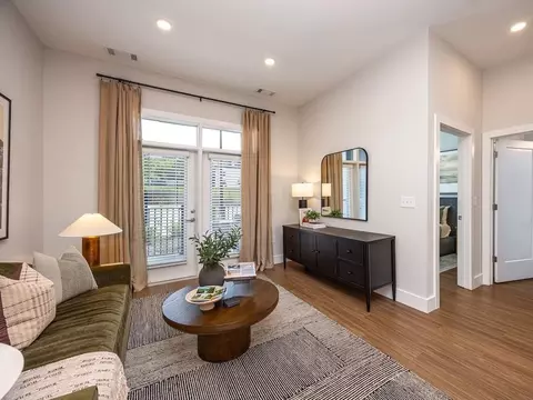 11255 Carmel Commons Blvd, Charlotte, NC 28226 photo 5