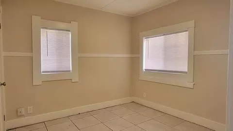 133 Chester Ave, Bakersfield, CA 93301 photo 3