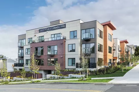 701 16th Ave, Seattle, WA 98122 photo 2