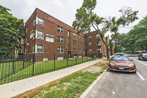 8255 S Maryland Ave, Chicago, IL 60619
