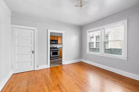 1722 Grand Ave, Saint Paul, MN 55105