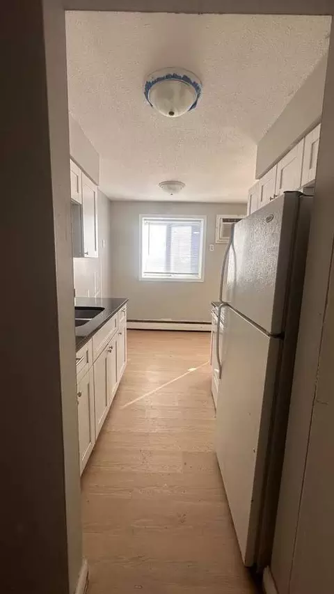 120 Iowa Ave W, Saint Paul, MN 55117