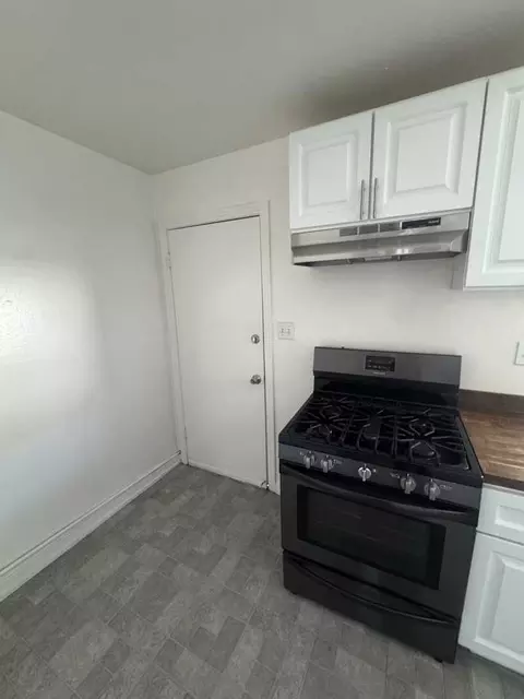 205 N Bayview Ave, Sunnyvale, CA 94086 photo 4