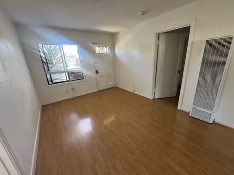 205 N Bayview Ave, Sunnyvale, CA 94086 photo 9
