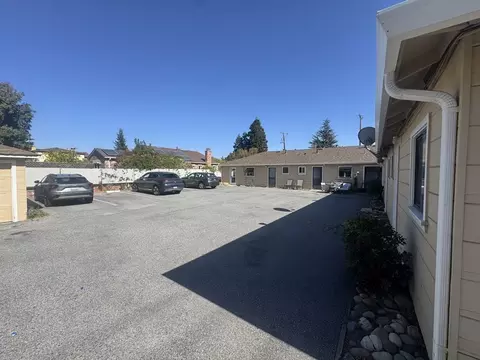 205 N Bayview Ave, Sunnyvale, CA 94086 photo 16