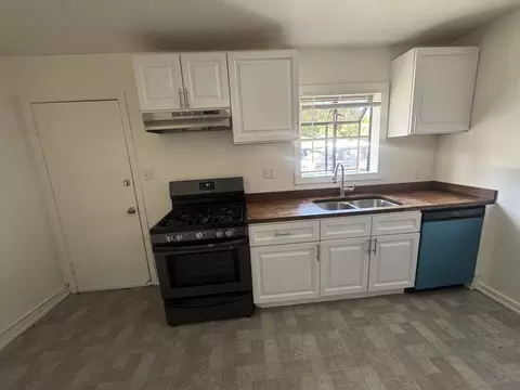 205 N Bayview Ave, Sunnyvale, CA 94086 photo 2