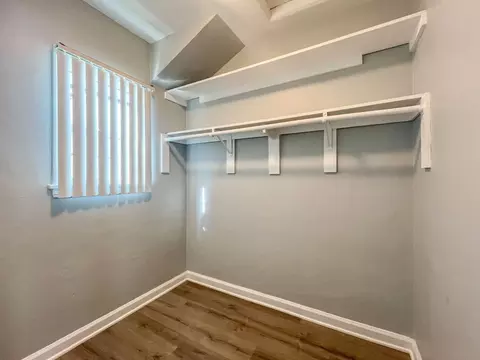 5525 W 118th St, Del Aire, CA 90304 photo 11
