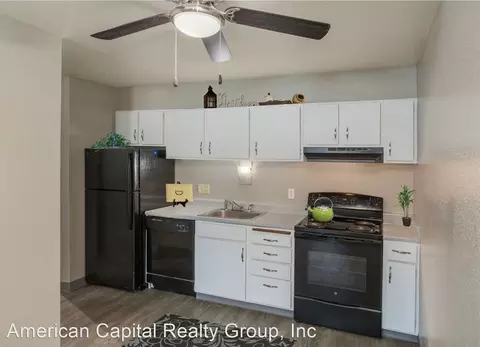 1129 Bennett Ave, Colorado Springs, CO 80909