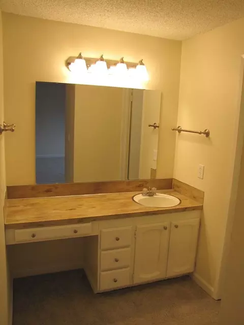1530 NW 52nd St, Seattle, WA 98107 photo 28