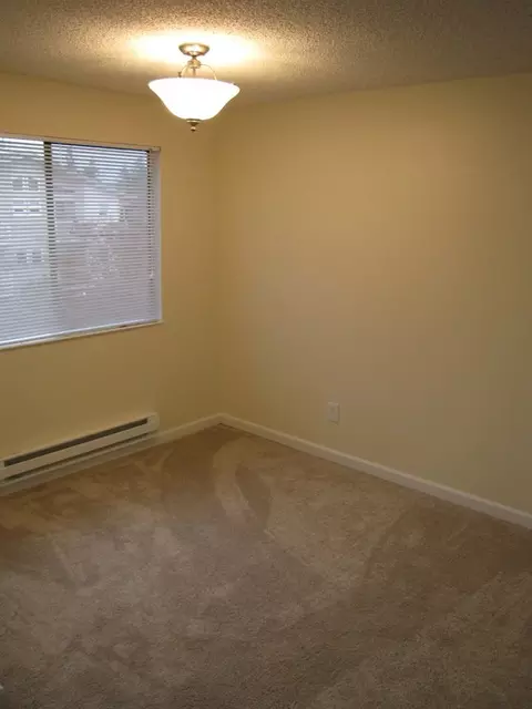 1530 NW 52nd St, Seattle, WA 98107 photo 6