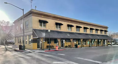 305 Main St, Palisade, CO 81526