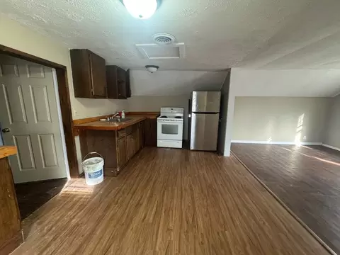 212 Depeyster St, Rome, NY 13440