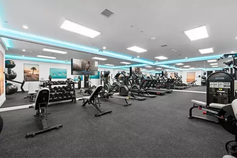 7650 Van Nuys Blvd, Los Angeles, CA 91405
