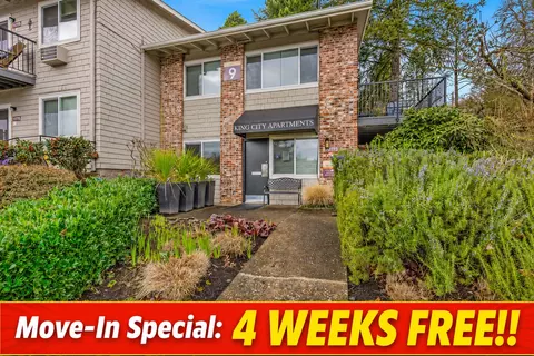 11773 SW King George Dr, King City, OR 97224